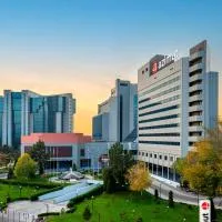 AZIMUT Grand Hotel Tashkent, Hotel in Taschkent