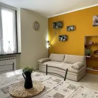 Cuore di Cairo - Bilocale vicino al centro storico, hotel in Cairo Montenotte