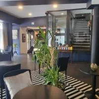 Le Patio De La Dordogne, hotel sa Souillac