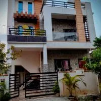 Sai Home stay Akkalkot، فندق في Akalkot