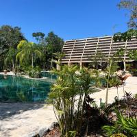 Peregrina Tulum Lux Aparthotel, hotel cerca de Tulum Naval Air Station - TUY, Tulum