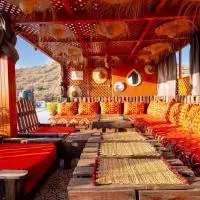 Yalla Sweet surf camp، فندق في Imi Ouaddar