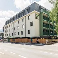 harry's home Lienz hotel & apartments, hotelli kohteessa Lienz