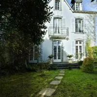 Au Fil de l'Aulne, hotel i Châteauneuf-du-Faou