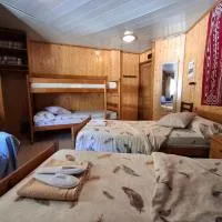 Mitja Pensió Hostal Pastuira Vallter 11, hotel en Setcases