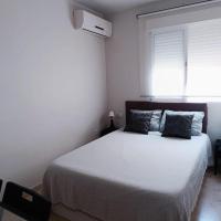 Makarena house, hotel near San Antonio Airport - SVZ, Villa del Rosario