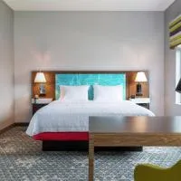 Hampton Inn & Suites Cadillac, хотел в Кадилак