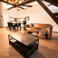 Penthouse at the Monument, hotel sa Trichiana