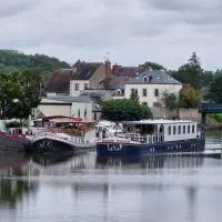 Gîte d'étape Entre Loyre et Canaux, hótel í Briare