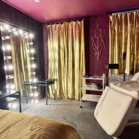 Designer Fantasy Den Boutique Seafront &ndash; hotel w Brighton and Hove