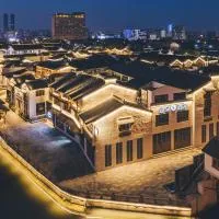 Atour S Hotel Wuxi Nanchang Street, viešbutis mieste Usis