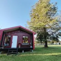 Cabañas y Artesanías El Roble, hotel em Dalcahue