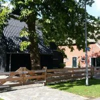 bij Saar: Zwinderen şehrinde bir otel