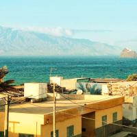 Ocean View Studio, ξενοδοχείο κοντά στο Αεροδρόμιο Cesària Evora  - VXE, Lazareto
