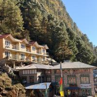 Phakding Camp One Lodge, hotel cerca de Lukla Airport - LUA, Phakding