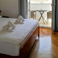 Apartments Nataša, hotel v Supetare