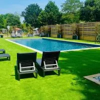Mobil-home Sud Landes entre plages et forêt, hotel a Herm