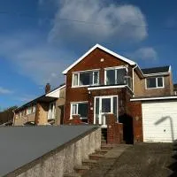 The Forager's Rest, hotel a Briton Ferry