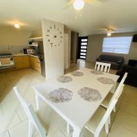 Casa Reci&eacute;n-Remodelada Ideal, Ejecutivos, Trabajos，位于Ramos Arizpe瓜达卢佩计划国际机场 - SLW附近的酒店