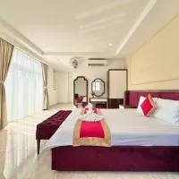 Phu Gia Hotel 13-15 Hoàng Quốc Việt, готель у Хошиміні