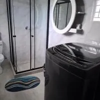 Cosy Cottage Apartments -Self Catering, hotel a Francistown