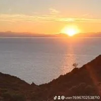 Sunset House, hotel din Mortigliano