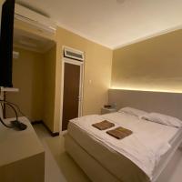 Omah Joglo Bugis Guest House Syariah Cafe & Resto, hotel cerca de Aeropuerto Abdul Rachman Saleh - MLG, Wendit