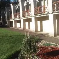 Viesnīca Poilsio namai Šaltinelis pilsētā Plateļi