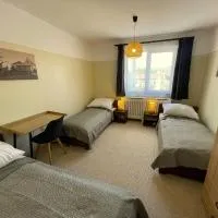 Teka Guesthouse، فندق في Gherla