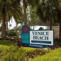 Venice FL Paradise Lake Apartment, hotell i Venice
