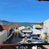 Casas no Centro Histórico de Garopaba, hotel en Garopaba