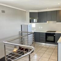 Unit 2, GatherPoint Sleeps 8 Self-Catering Group Belhar-CT, Hotel in der N&auml;he vom Flughafen Kapstadt, Belhar