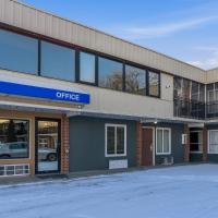 Devils Lake Inn By OYO Near Devils Lake Regional Airport，位于魔鬼湖魔鬼湖地区机场 - DVL附近的酒店