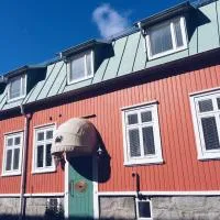 Hotell Krabban, hotel di Strömstad