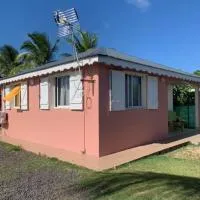 Location Bungalow Gros-Cap Petit-Canal, hotel sa Petit-Canal