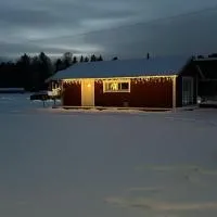 Viesnīca Small cozy cottage pilsētā Retvīka