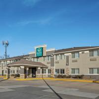Quality Inn & Suites Des Moines Airport, отель рядом с аэропортом Международный аэропорт Де-Мойн - DSM в городе Де-Мойн