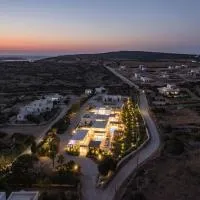 Noble Pearl Villas Paros: Santa Maria şehrinde bir otel