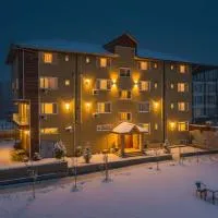 THE JAMAWAR, hotel di Srinagar