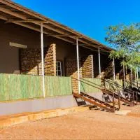 Kifaru Bush camp, hotel u gradu Outjo