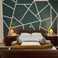 Apartment 105 sq.m. near center, готель у місті Патри