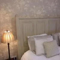 Riverbank, Country Pub and Guesthouse, hotel a Carrickmacross