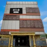 Super Hotel O Tiruvallur Bus Terminal Formerly SK Vinoth Mahal، فندق في تشيناي