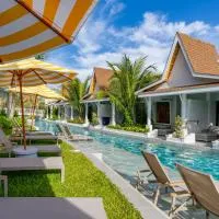 Lalynn Resort & Villas, Phuket - Free scheduled shuttle to Bang Tao Beach, hotel em Thalang