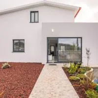 Silver Gate Home, Hotel in Cinco Ribeiras