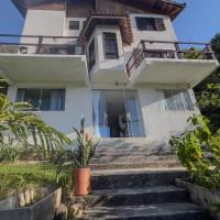 Beatiful Beach House in Rio and Amazing View of Nature!, hotel a Rio de Janeiro