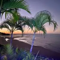 A slice of paradise, hotell i Urangan