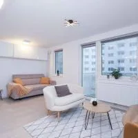Brand new studio near the Airport with Free Parking, hotel en Prievoz