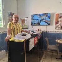 Humacao Guest House 4, hotel en Humacao