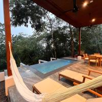 Villa 10 at Chial Reserve Exclusive Jungle Retreat, hotel cerca de San Ignacio Town Airstrip - CYD, Big Eddy
